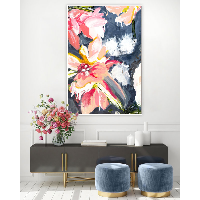 «Flower Drip I» par Katie Ré Scheidt, Cadre flottant blanc, H 54,25 po x l 37,25 po