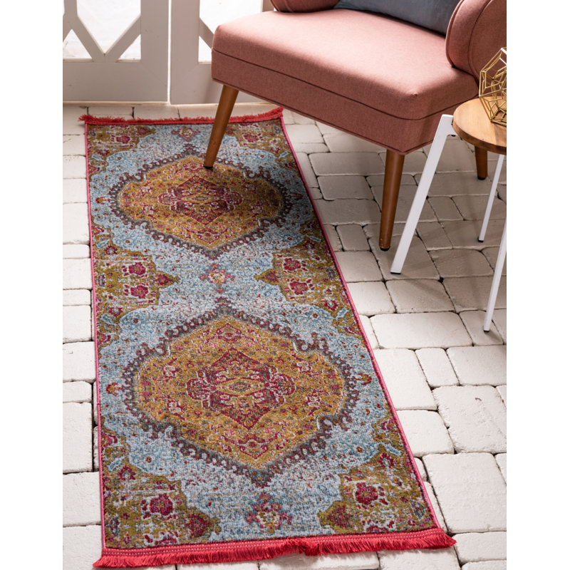 Folmar Oriental Indoor Rug, Runner 2'2" x 6'1"