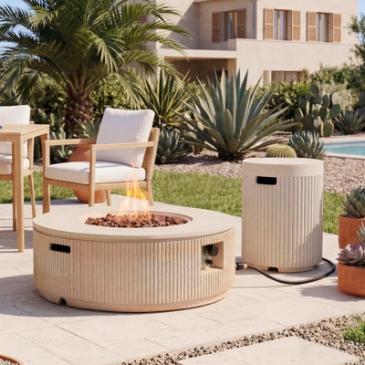 Foyer d'extérieur MGO avec couvercle de réservoir de propane, 50000 BTU, flamme réglable, pierres de lave et housse de pluie pour une utilisation sur le patio