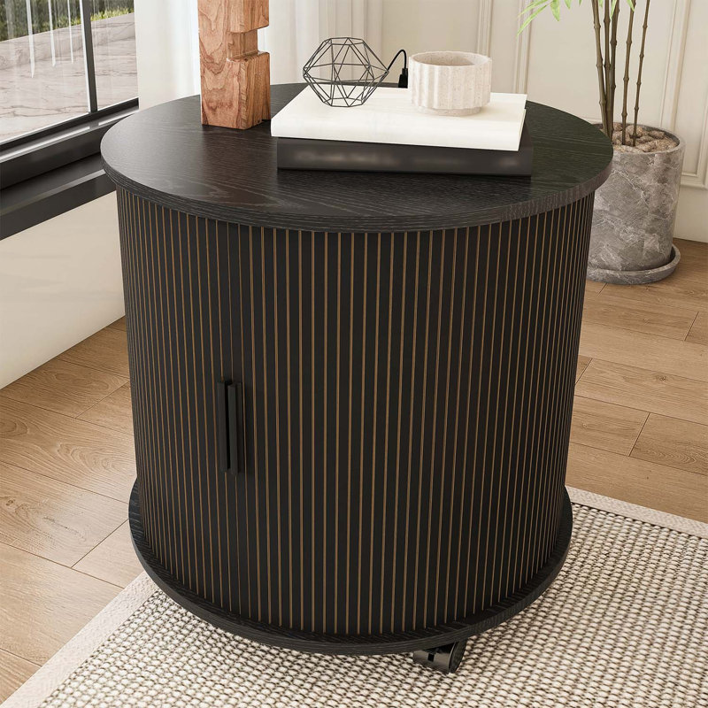 Table de chevet moderne avec station de charge intégrée, porte coulissante, idéale pour les chambres à coucher et les salons.