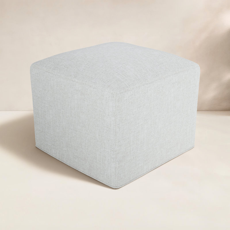 Pouf cube extérieur Praia de 22 po recouvert de tissu Sunbrella, Tissu blanc Sunbrella®