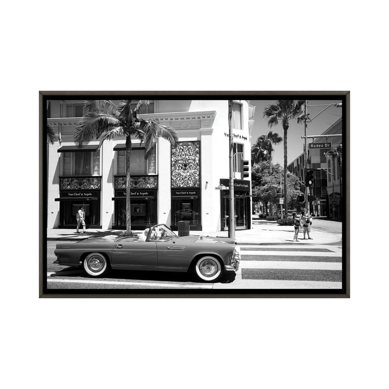 Rodeo Drive Classic - impression d'art mural, Gris, H 18 po x l 26 po, Reproduction encadrée sans passe-partout