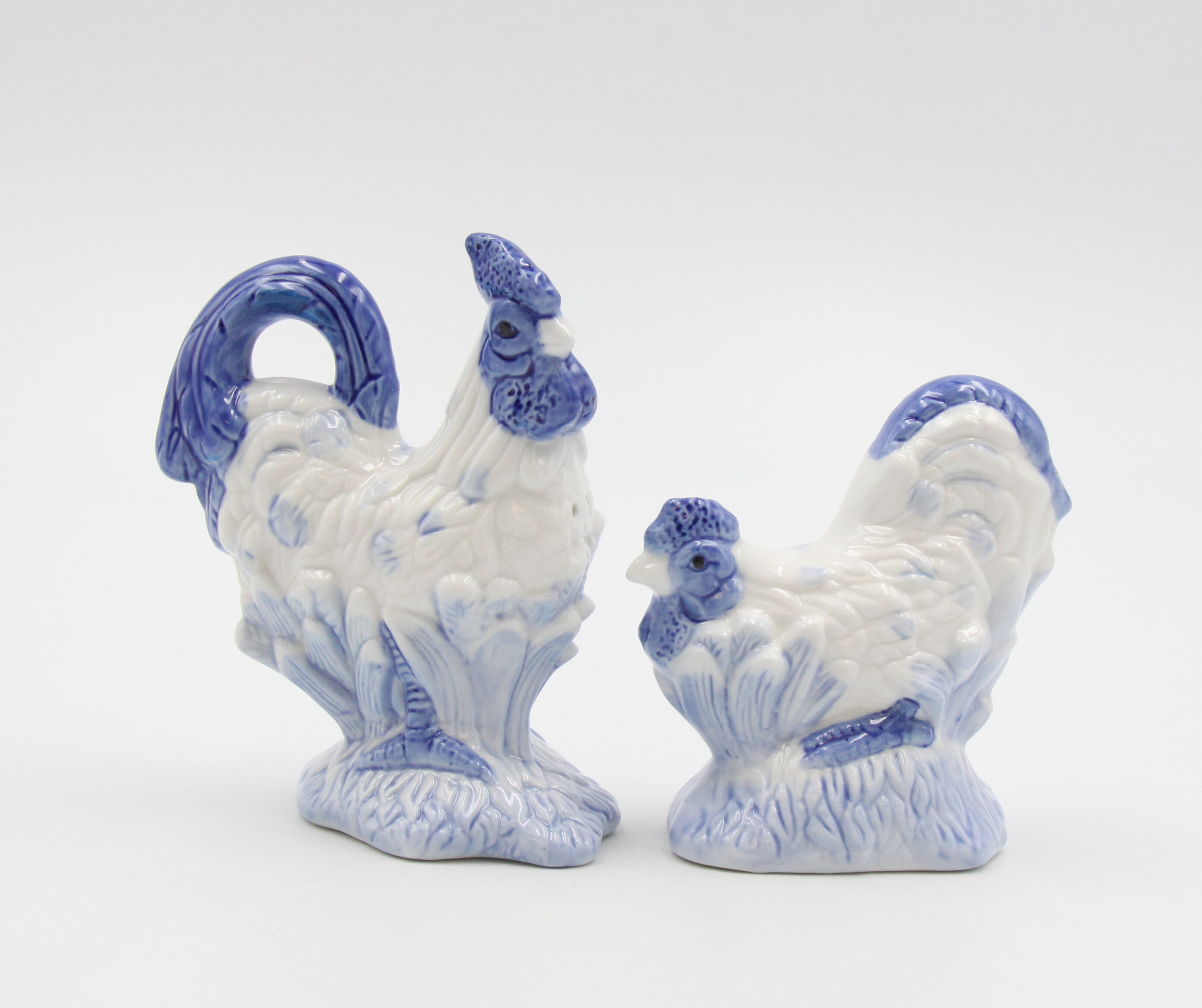 Salt and Pepper Shakers - Rooster