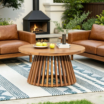 Light Teak Acacia Wood Round Patio Coffee Table, Pedestal Slatted Base Outdoor Accent Table With 215 Lbs Weight Capacity