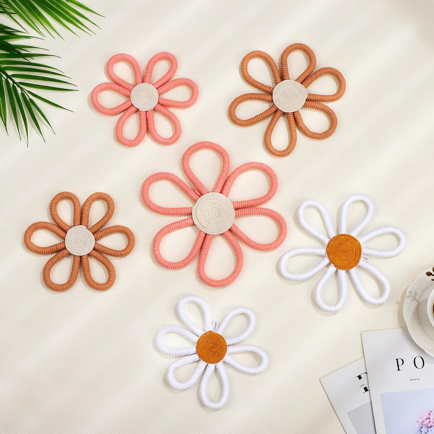 Daisy Flower Woven Lace Wall Hanging