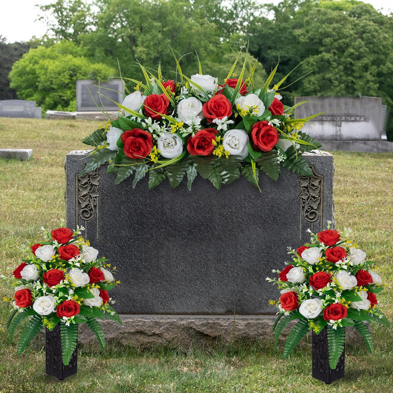 Selle de fleur artificielle rouge avec pierre blanche