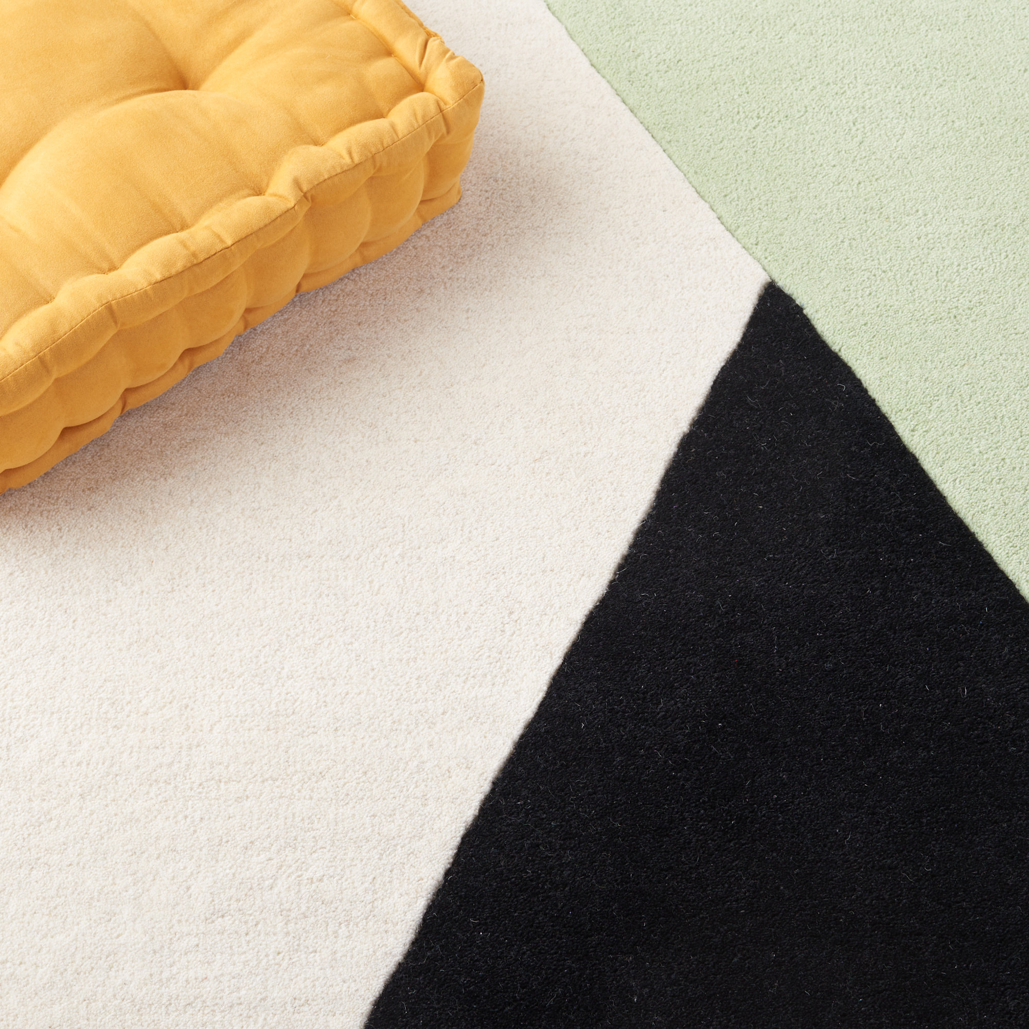 Hina Rd863 Area Rug In Black / Green, Runner 2'3" x 8'