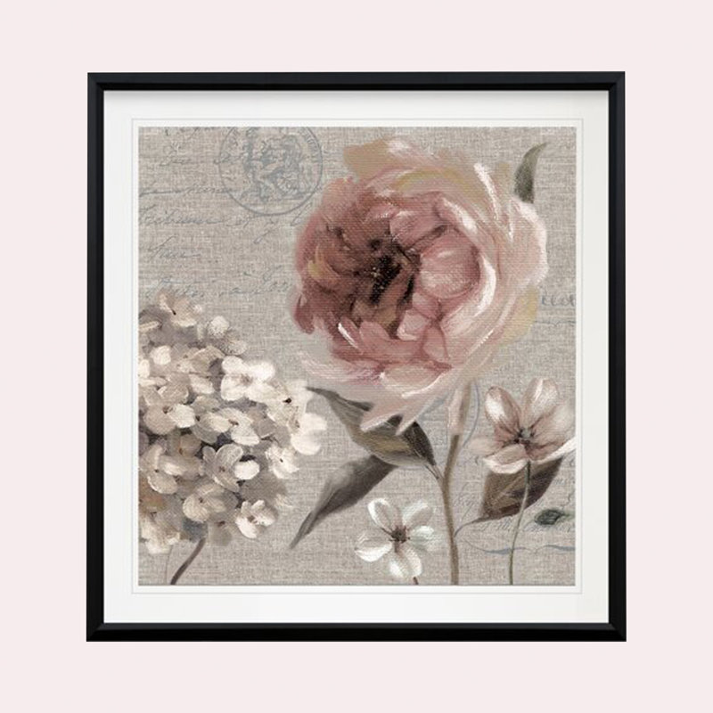 Blush in Bloom II - reproduction de cadre photo, H 17,5 po x l 17,5 po x P 1,5 po