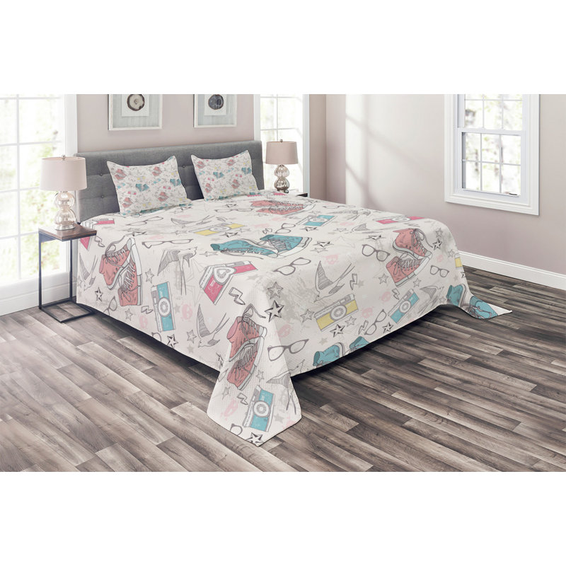 Modern & Contemporary Polyester Coverlet, King Bedspread + 2 Shams