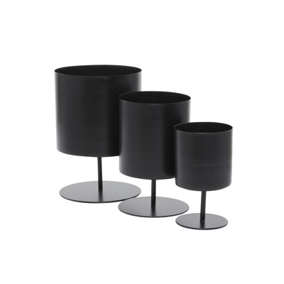 Gabriele Metal Pot Planter