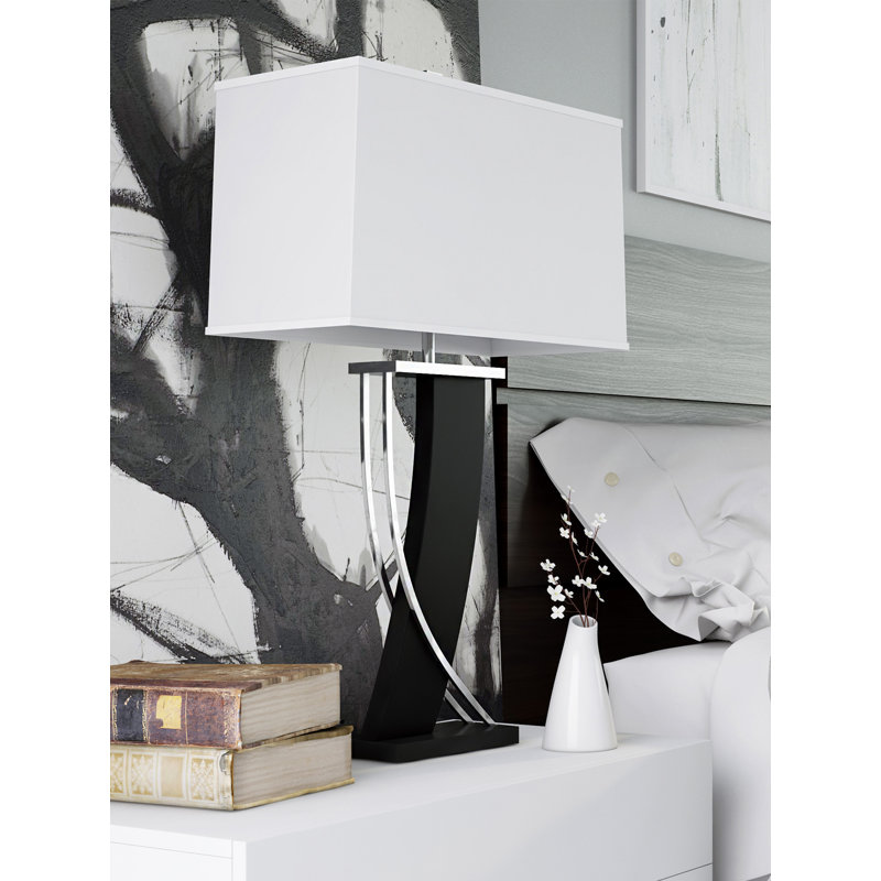 Lampe de table 31 po Naema