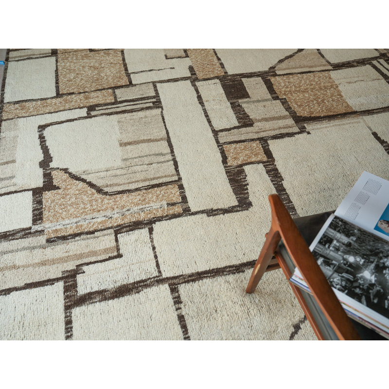 Alcama hand-knotted New Zealand Wool Beige/Ivory/Brown Area Rug, 10'X14'