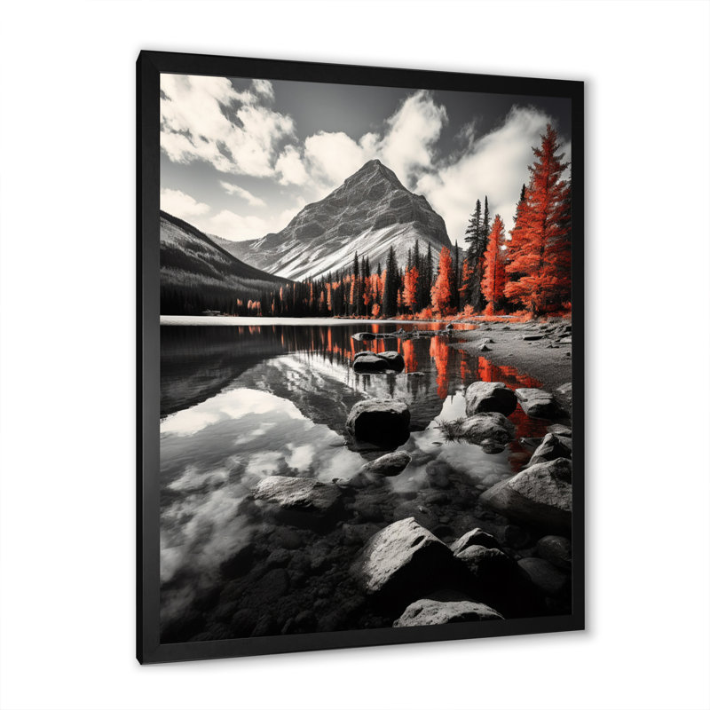 Aubreella Canada, beau paysage noir I - impression, Cadre simple noir, H 20 po x l 12 po x P 1 po