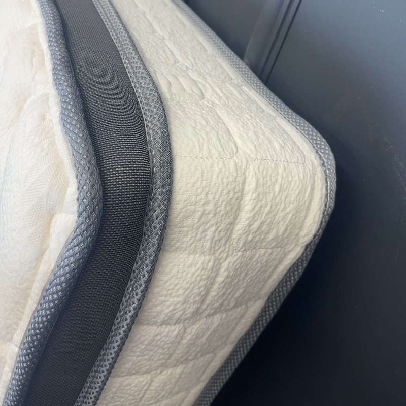 ALUXO Oasis Dunnellon White Noise 2000 Pocket Memory Foam Pillow Top Bed Mattress, Double (135 x 190 cm)