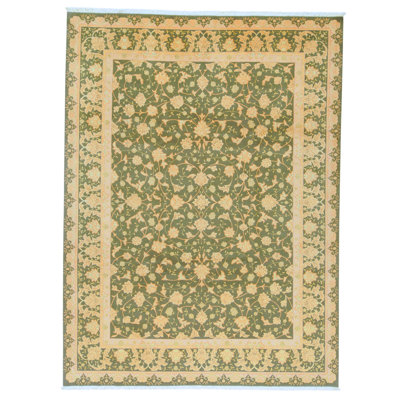 High-Quality Hand-Knotted Green And Cream Area Rug