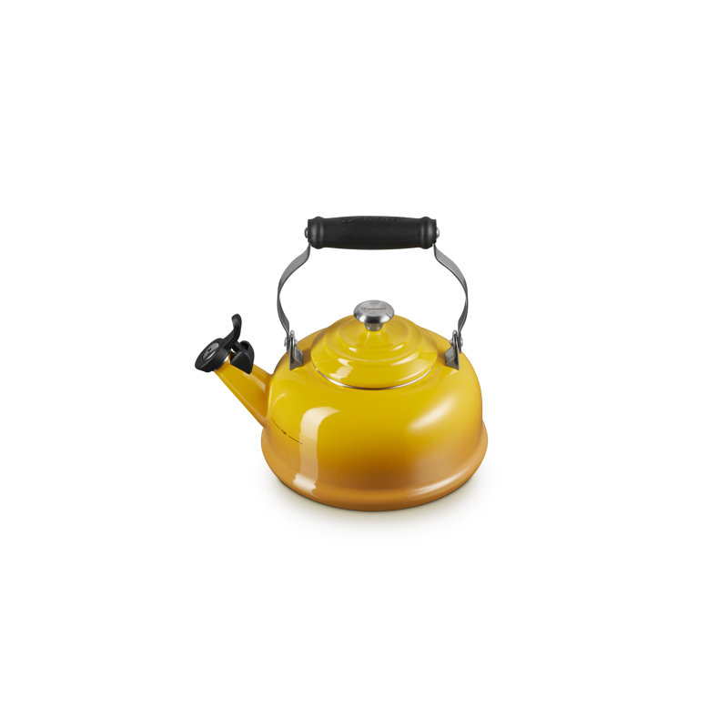 Le Creuset Enamel On Steel Whistling Kettle, 1.7 Qt. - Nectar
