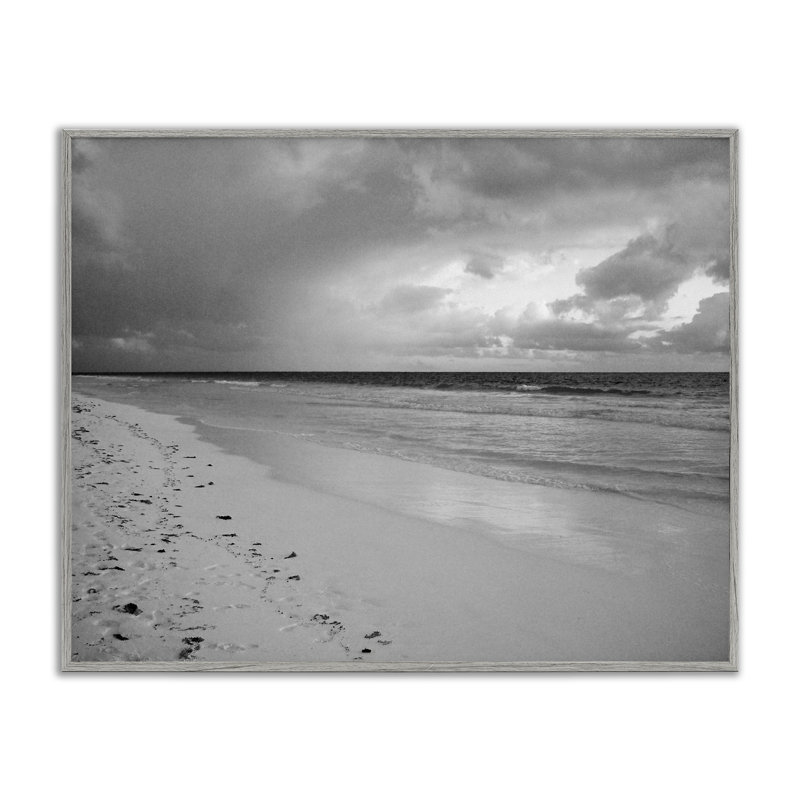 Bord de plage avec empreintes de pas, art giclée par Jairo Rodriguez, Estampe numérique Farmhouse, H 16 po x l 20 po