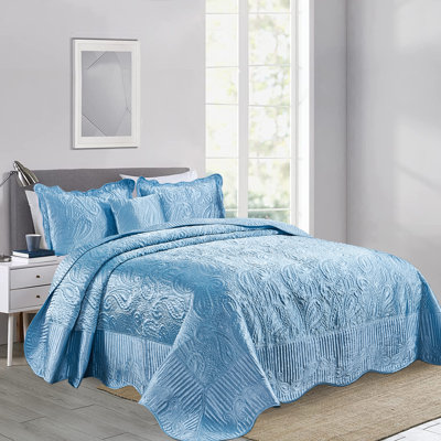 4 Piece Quilted Satin Bedspread Set