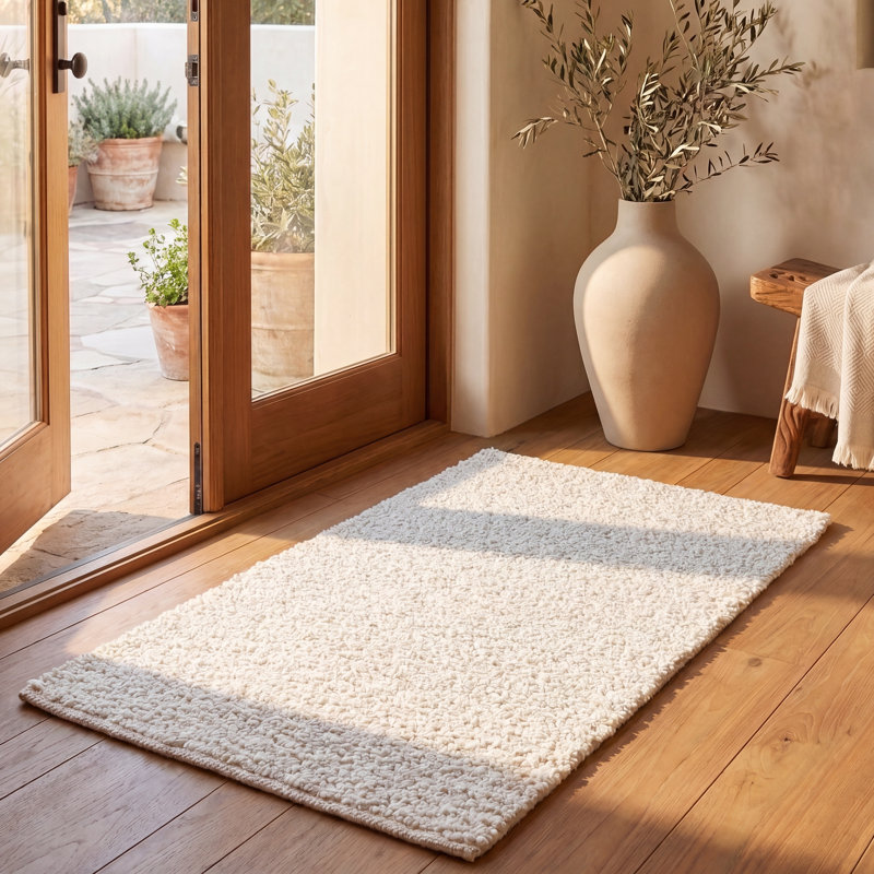 Tharan 228 Area Rug In Ivory, Rectangle 2' x 3'