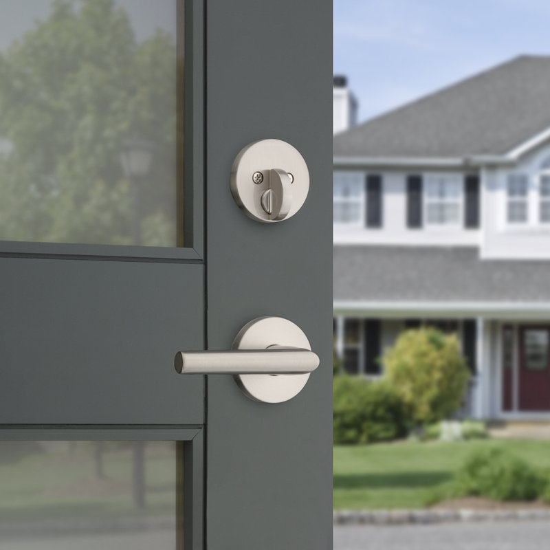 Kwikset Milan Round Keyed Lever, Satin Nickel