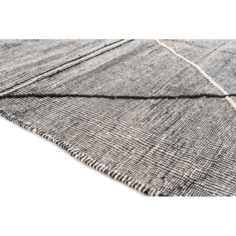 Tapis noir et blanc Odle
