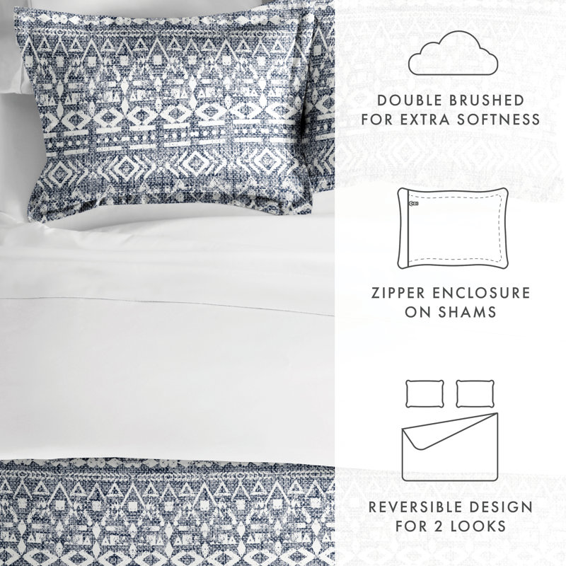 Navy and White Geometric Print King/CalKing Duvet Cover Set