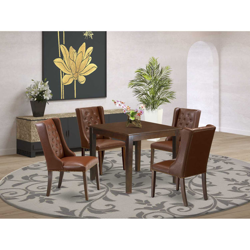 Ensemble de salle à manger en bois d'hévéa massif, Acajou, 5 pièces: 1 table, 4 chaises, Marron