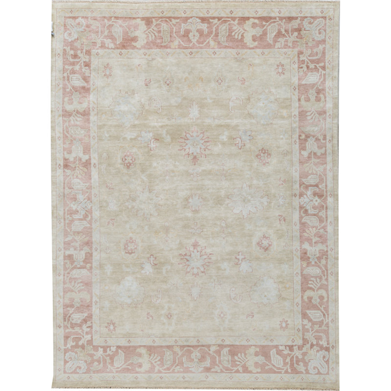 Wool Oriental Area Rug in Rust/Beige