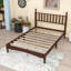 Lit plateforme en bois avec tête de lit-921344335