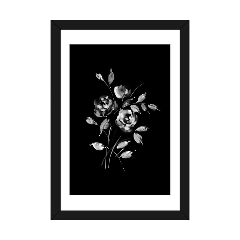 «White Bouquet», reproduction sur toile, H 24 po x l 16 po x P 1 po, Papier beaux-arts encadré noir, Blanc