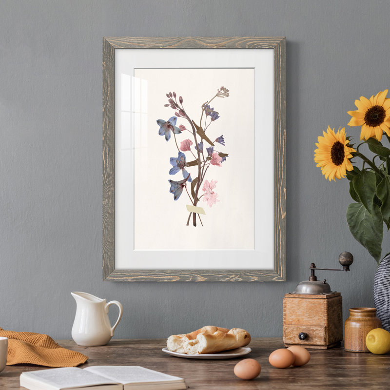 Pastel Keepsake I - peinture encadrée, H 32 po x l 23 po x P 1 po, Encadré gris