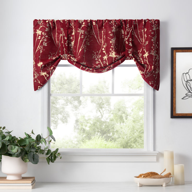 Mahtomedi Floral Tie-Up 50'' Window Valance, Cardinal