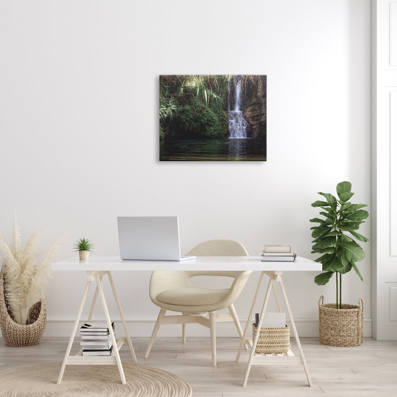 «Tranquil Waterfall Rainforest Environment Nature Clearing» par Daphne Polselli - photographie, Toile tendue