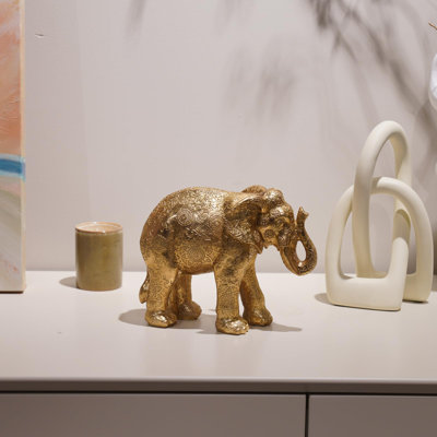 Figurines et sculptures d'animaux faites à la main