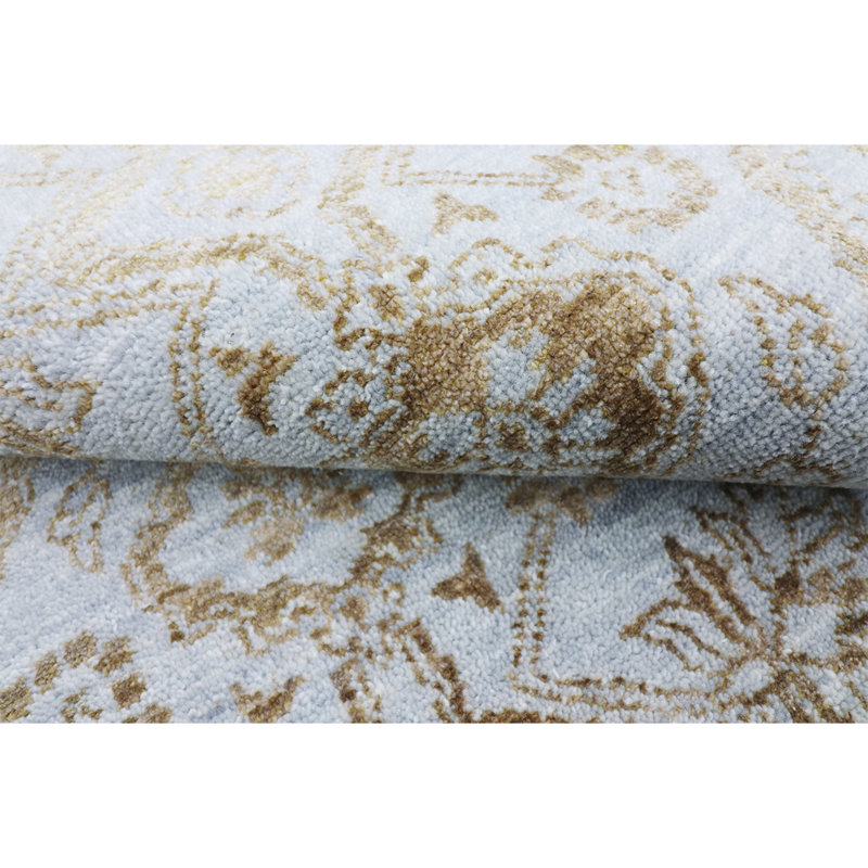 Oriental Area Rug, Rectangle 4' x 6'