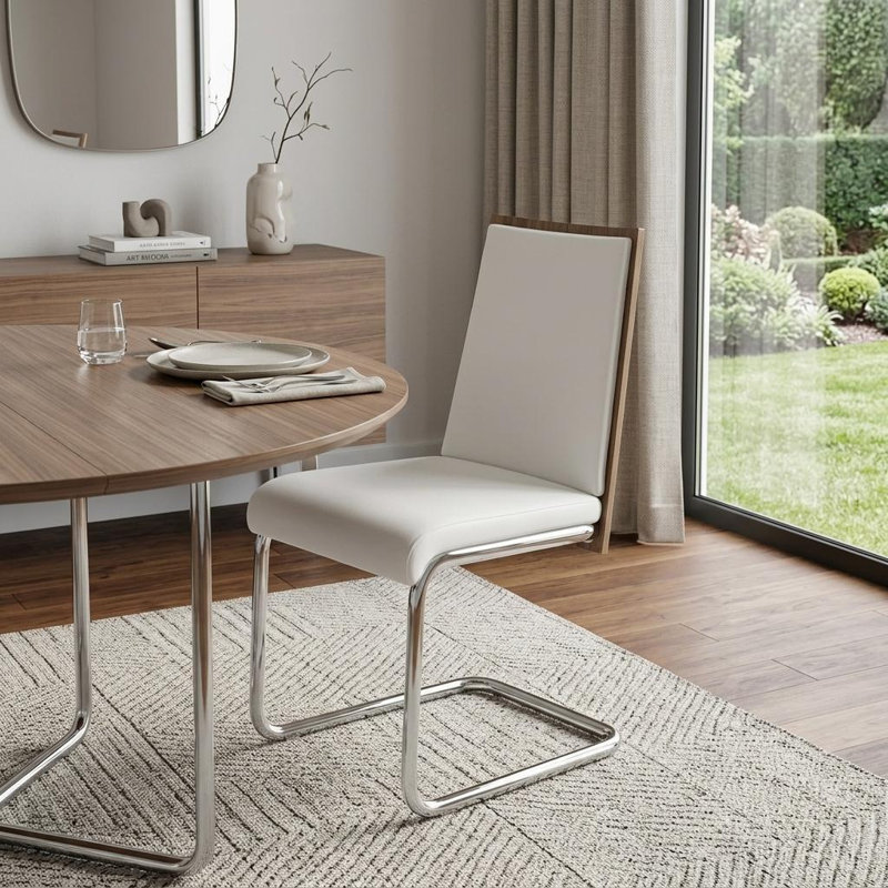 Chaise d'appoint rembourrée Oman, Similicuir blanc brillant