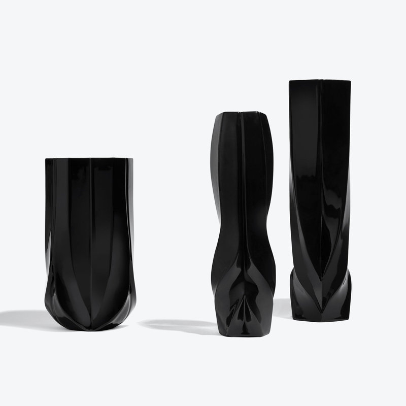 BRAID Porcelain Table Vase, Black
