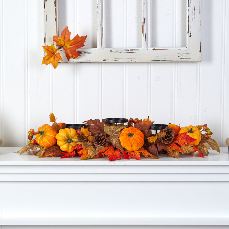 Candélabre aux feuilles d'érable et à la récolte de citrouilles
