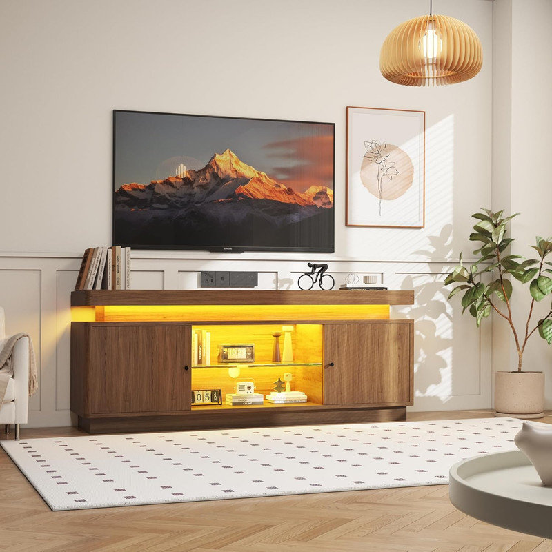 57" TV Stand with Power Outlet, Entertainment Center with Adjustable Shelf & Storage for Living Room, Natural Wood