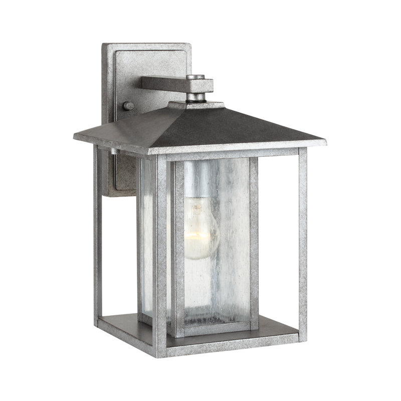 Lanterne murale d'extérieur 1 lumière Vermont, A19 100 W moyen, H 14 po x l 9 po, Étain patiné