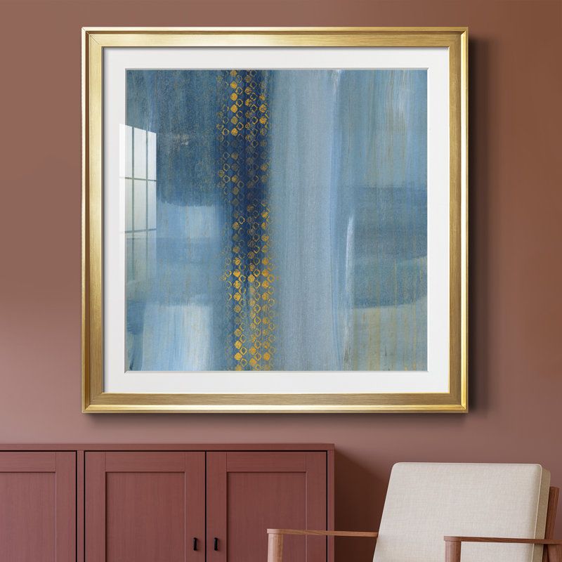 Touching the Sky I - peinture encadrée, Cadre doré, H 26,5 po x l 26,5 po x P 1,5 po