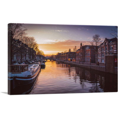 Canal in Amsterdam, Pays-Bas, reproduction de photo sur toile tendue