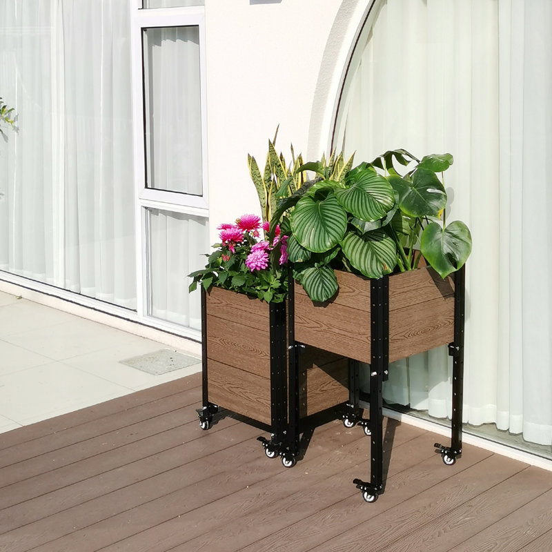Elevated Planter, Brown