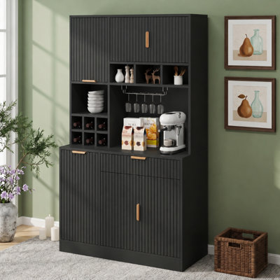 Kitchen Pantry