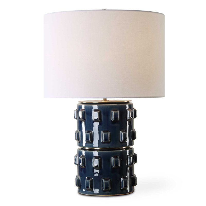  Lampe de table en céramique bleue - H 23 po avec abat-jour en lin blanc et accents en laiton antique