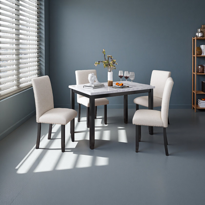 Table de salle à manger 5 pièces en faux marbre avec 4 coussins épais, Beige