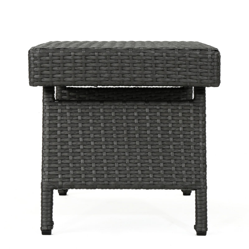 Table d'appoint grise PE, 40 cm H x 61 cm L x 41 cm P, structure en fer, aucun assemblage requis. Table d'appoint pratique, profonde, large et haute.