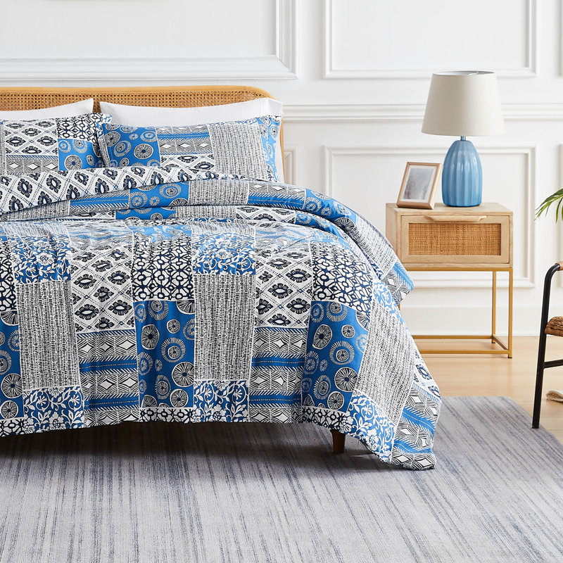 Patchwork Blue Reversible Full Down Alternative Comforter Set