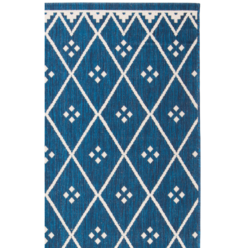 Amarien Performance Geometric Indoor/Outdoor Area Rug, Square 6'7"
