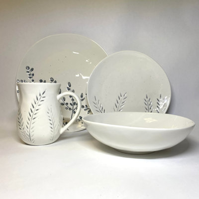 Hudson Valley Night 16Pc Dinner Set